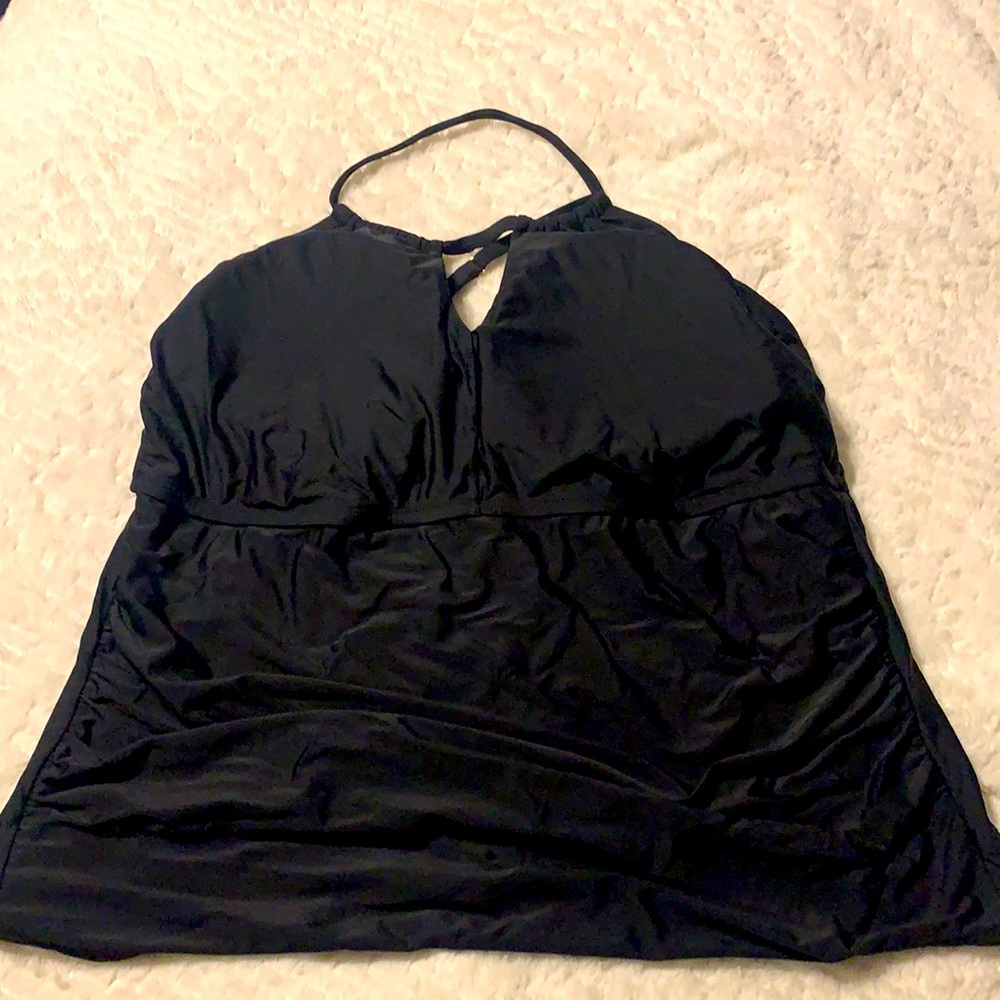 NWOT halter tankini swim top